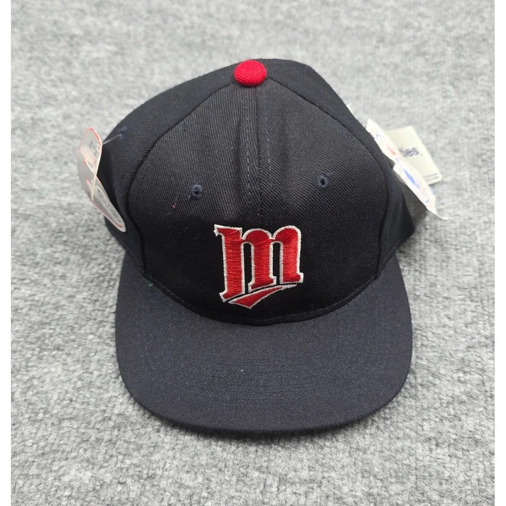 Vintage Minnesota Twins Sports Specialties Hat Cap YOUTH 5/8 NWT Fitted